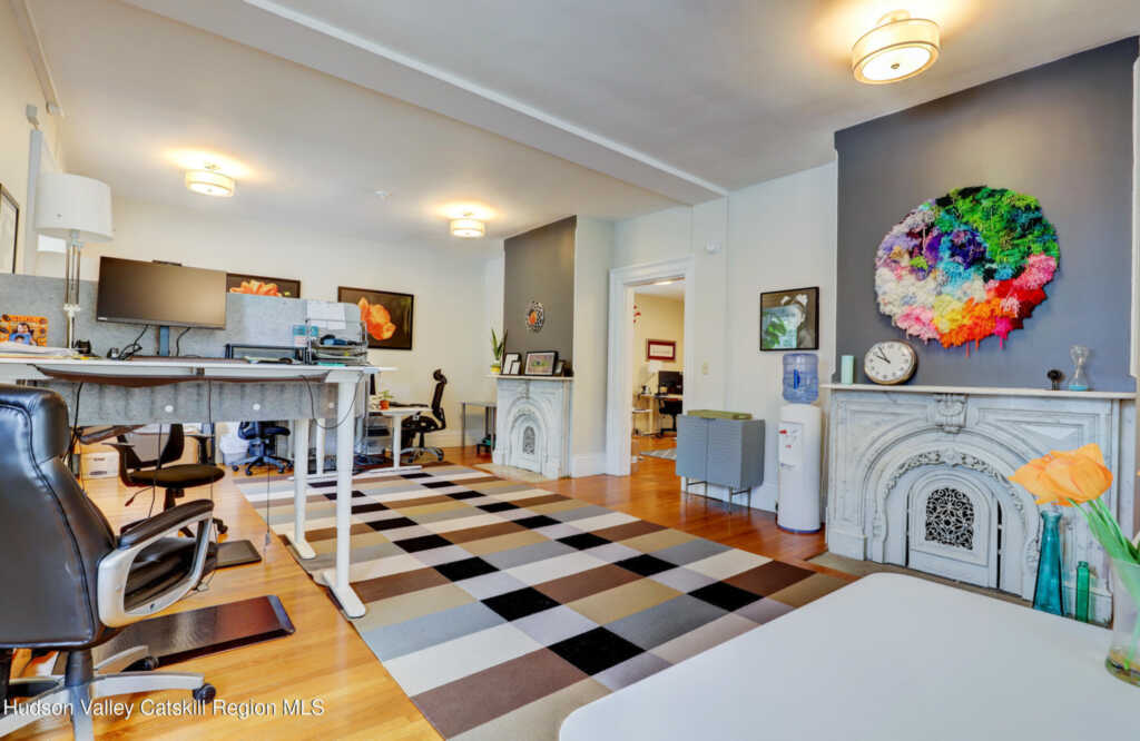 8 John Street, Kingston, NY 12401 - Photo 9 of 49