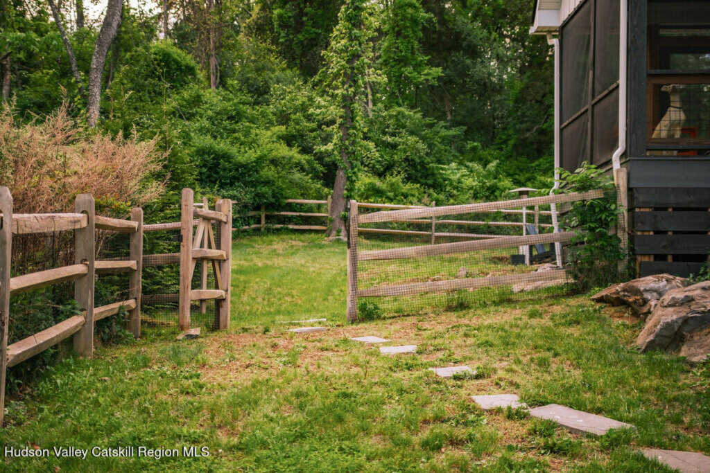 6 Crimson Hill, Rhinebeck, NY 12572 - Photo 45 of 48