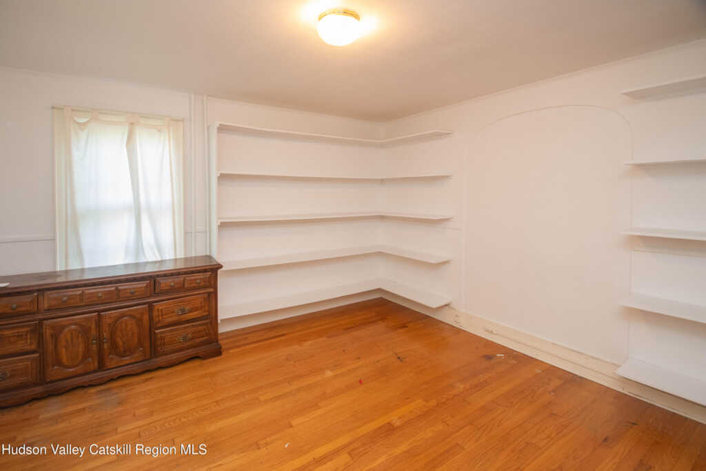 38 Plattekill Avenue, New Paltz, NY 12561 - Photo 8 of 50