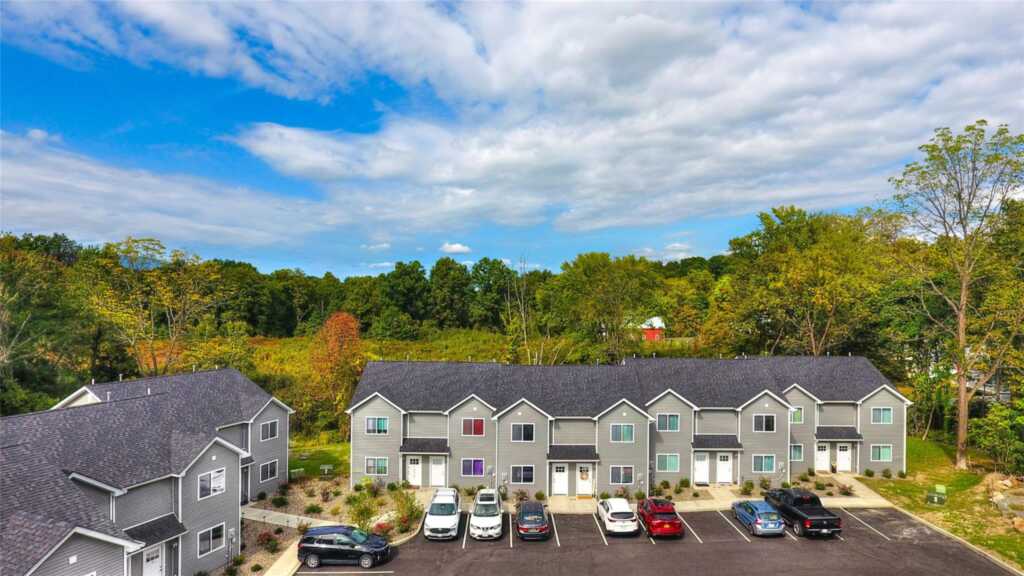 42 Levy Place, Saugerties, NY 12477
