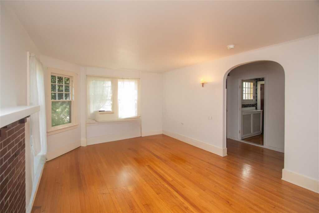 38 Plattekill Avenue, New Paltz, NY 12561 - Photo 14 of 44
