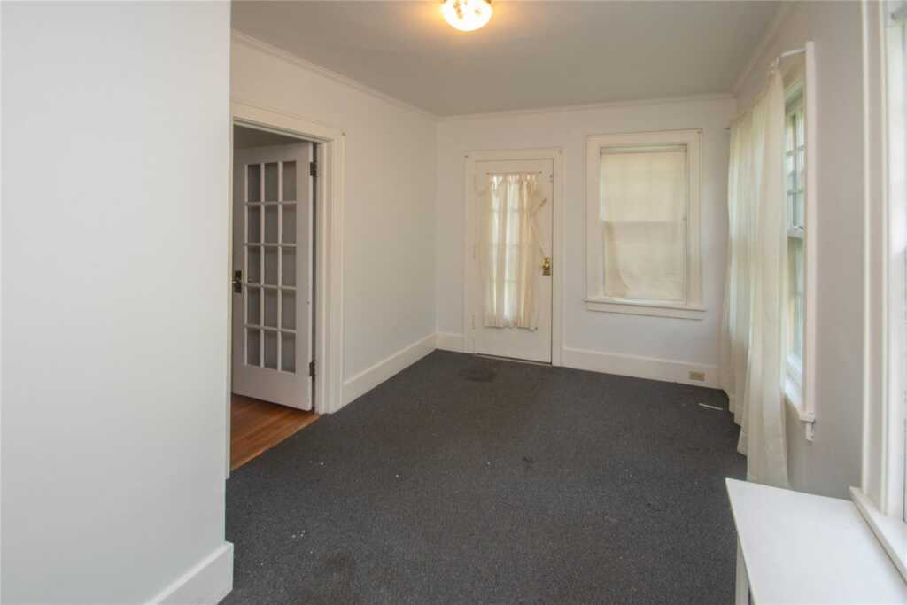 38 Plattekill Avenue, New Paltz, NY 12561 - Photo 17 of 44