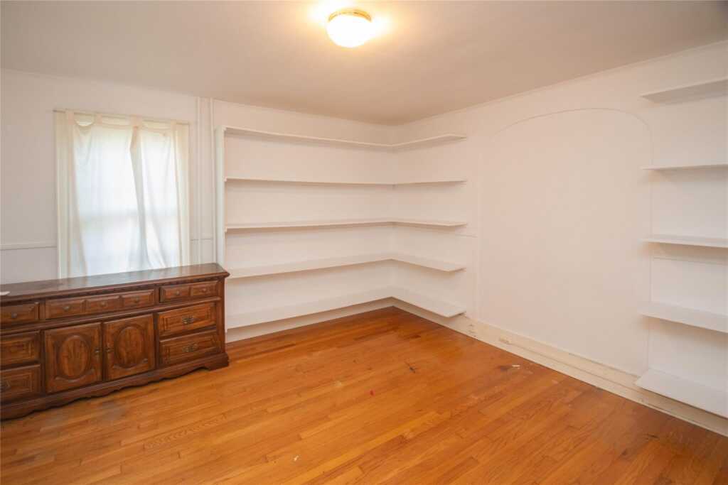 38 Plattekill Avenue, New Paltz, NY 12561 - Photo 7 of 44