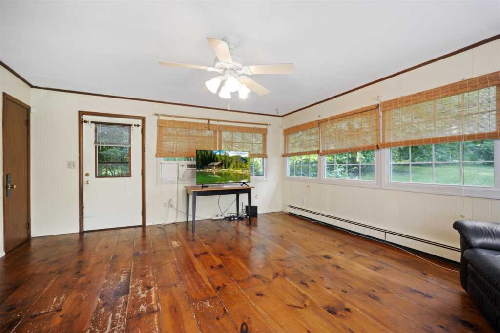 167 Tammany Street, Kingston, NY 12401 - Photo 16 of 44
