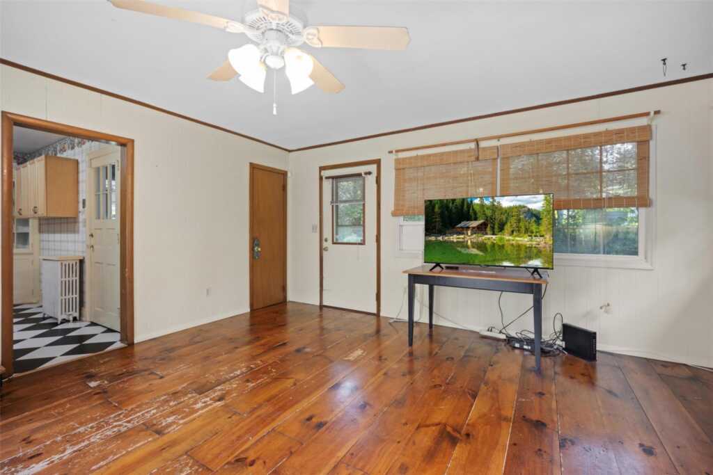 167 Tammany Street, Kingston, NY 12401 - Photo 17 of 44