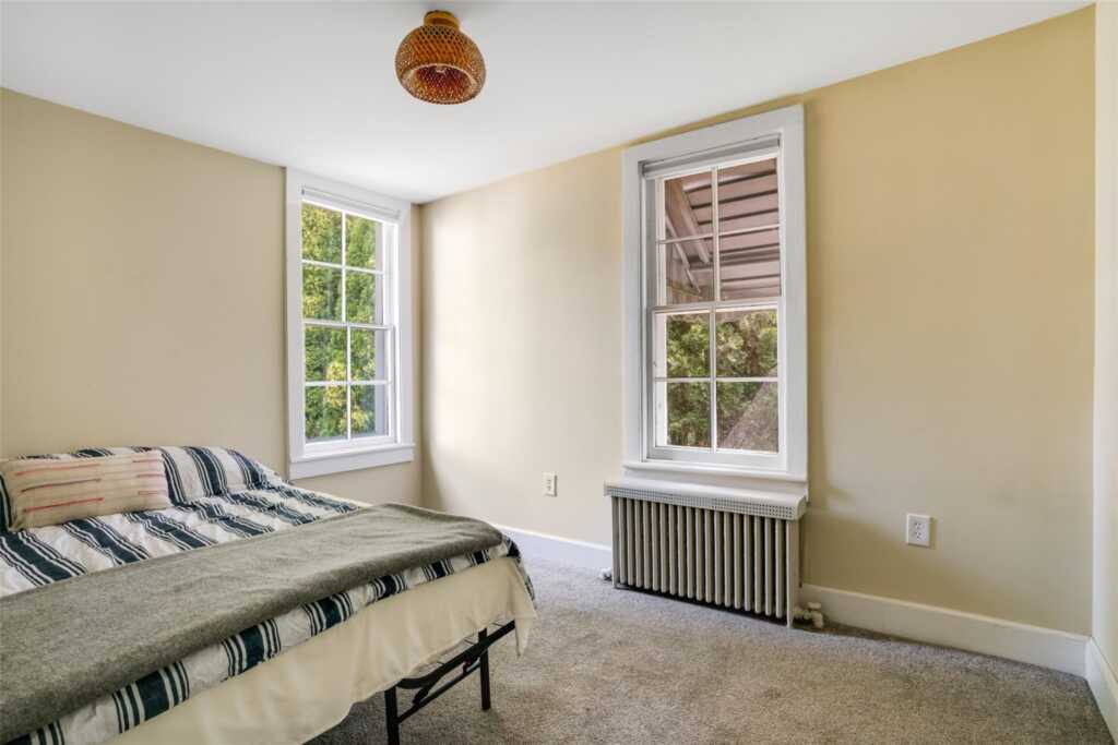 93 Pine Grove Avenue, Kingston, NY 12401 - Photo 13 of 25