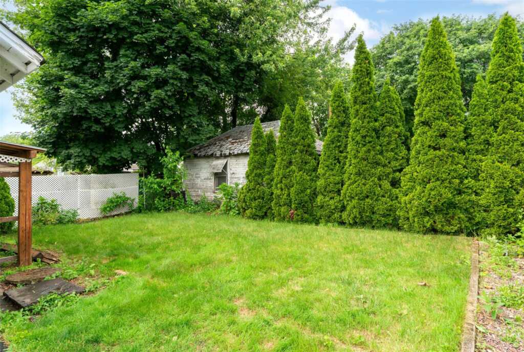 93 Pine Grove Avenue, Kingston, NY 12401 - Photo 24 of 25