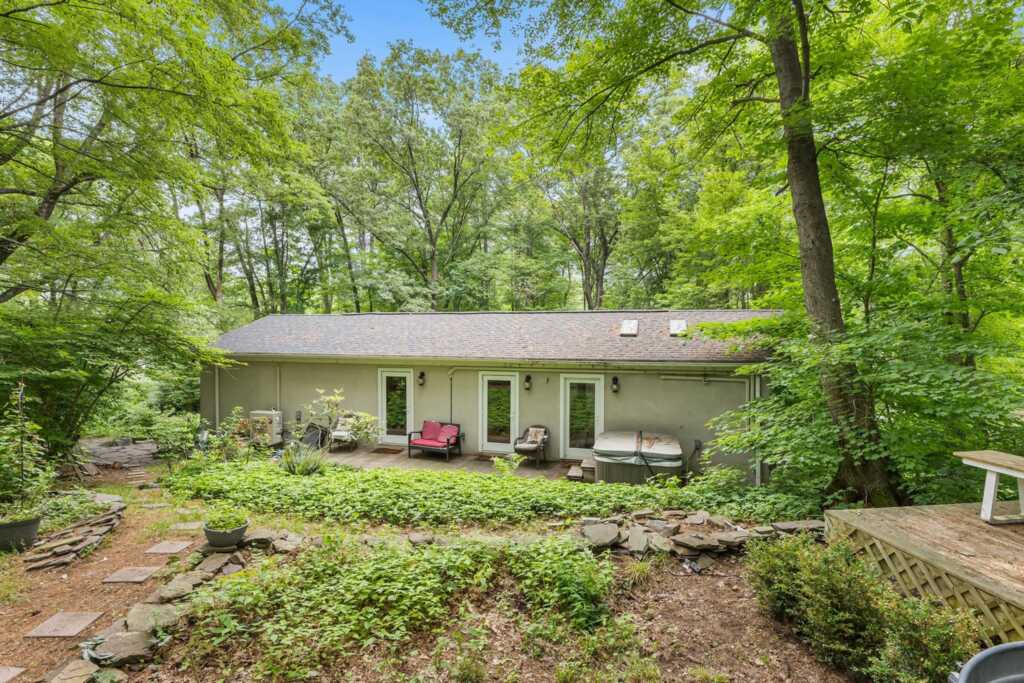 632 State Route 32, New Paltz, NY 12561 - Photo 6 of 45
