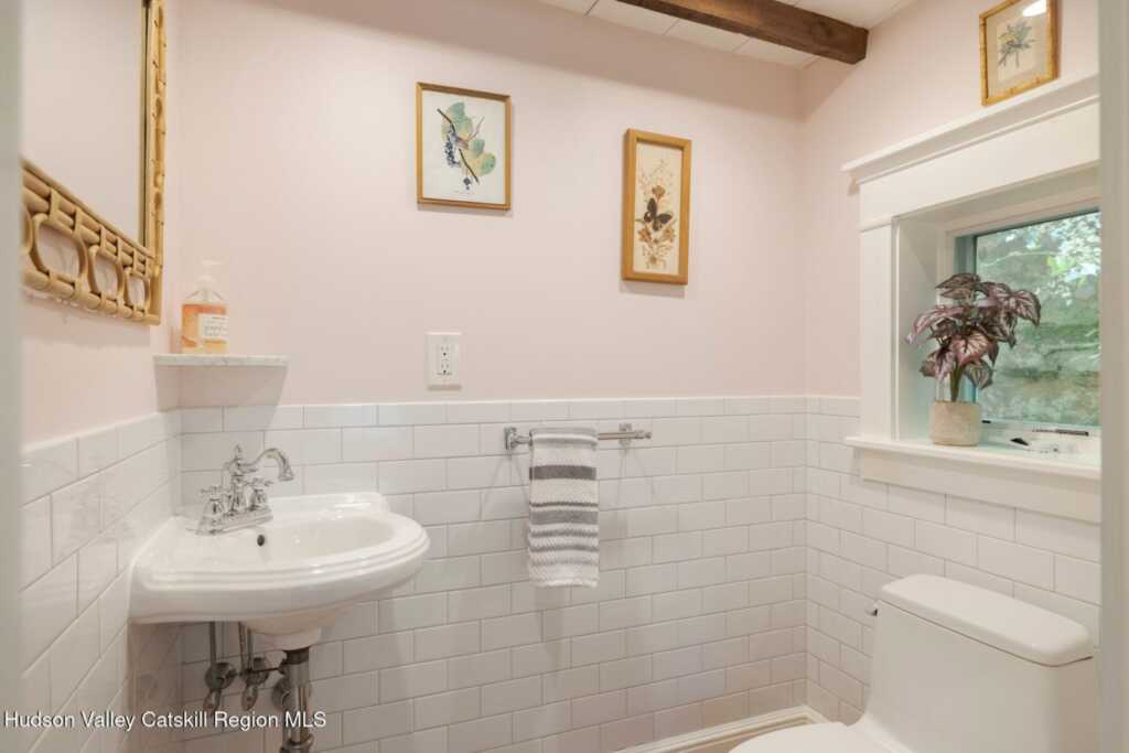194 Wittenberg Road, Woodstock, NY 12409 - Photo 10 of 39