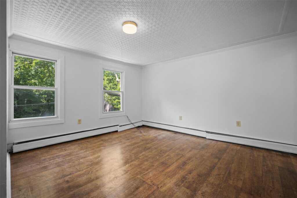 96 Cedar Street, Kingston, NY 12401 - Photo 19 of 37