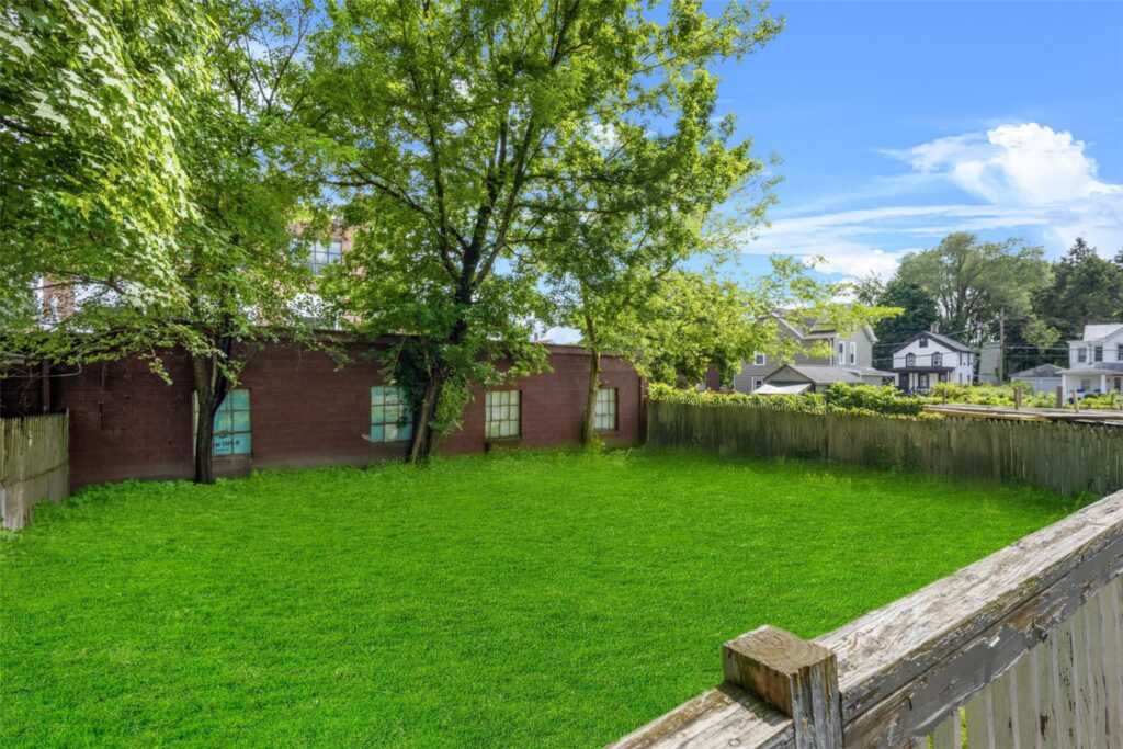 96 Cedar Street, Kingston, NY 12401 - Photo 34 of 37