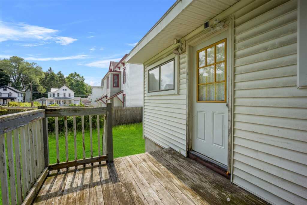 96 Cedar Street, Kingston, NY 12401 - Photo 37 of 37
