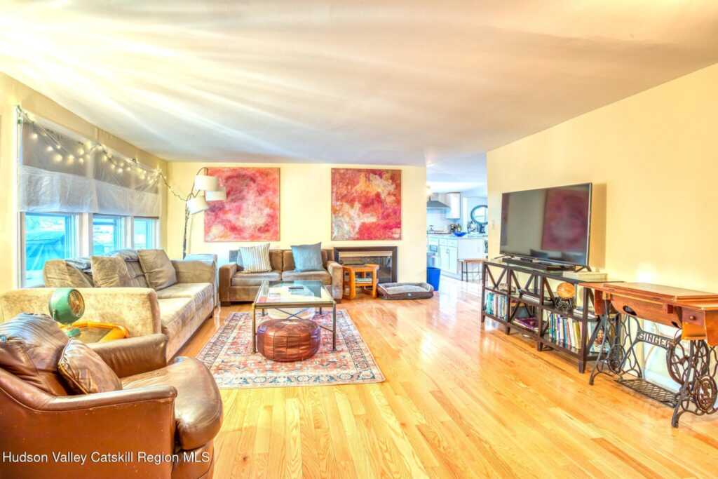 834 First Avenue, Kingston, NY 12401 - Photo 3 of 16