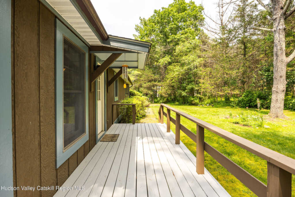 1443 Glasco Turnpike, Saugerties, NY 12477 - Photo 15 of 18