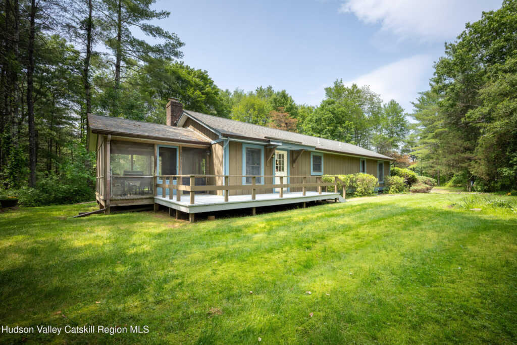 1443 Glasco Turnpike, Saugerties, NY 12477 - Photo 16 of 18
