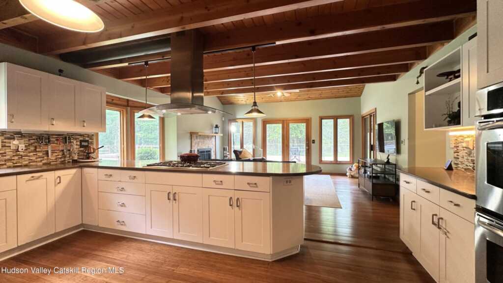 4 Moonstone Road, New Paltz, NY 12561 - Photo 4 of 25