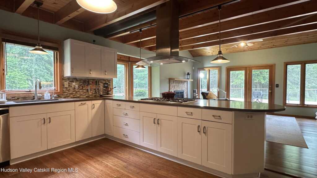 4 Moonstone Road, New Paltz, NY 12561 - Photo 5 of 25