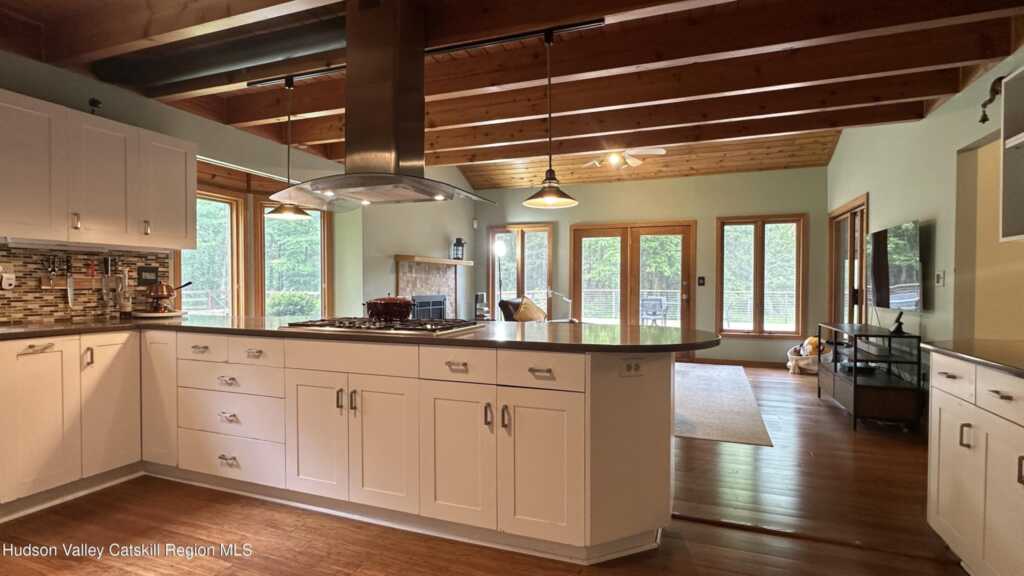 4 Moonstone Road, New Paltz, NY 12561 - Photo 6 of 25