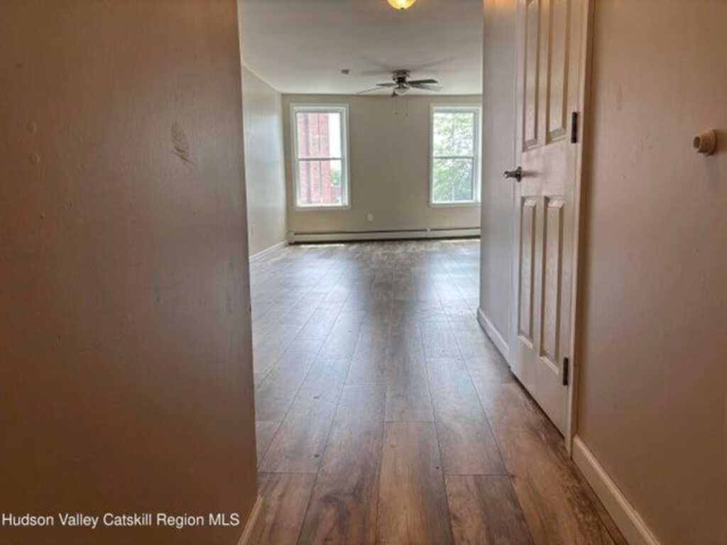 666 Broadway #3, Kingston, NY 12401 - Photo 3 of 16