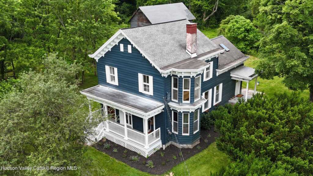 472 Lefever Falls Road, Rosendale, NY 12472