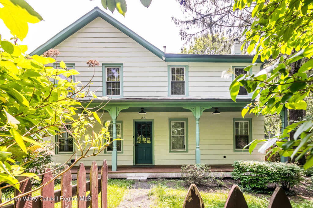33 Tannery Brook Road, Woodstock, NY 12498