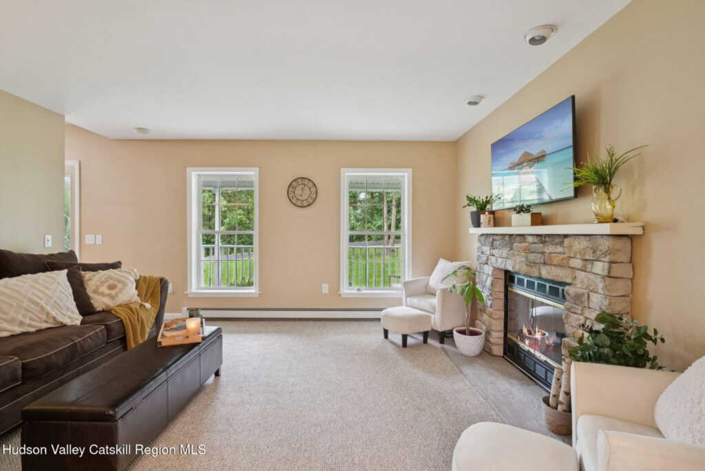 20 Cedar Ridge Road, Stone Ridge, NY 12484 - Photo 15 of 50