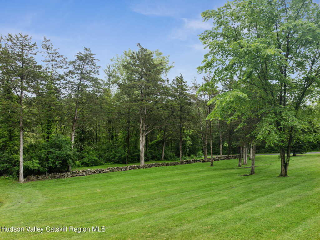 20 Cedar Ridge Road, Stone Ridge, NY 12484 - Photo 36 of 50