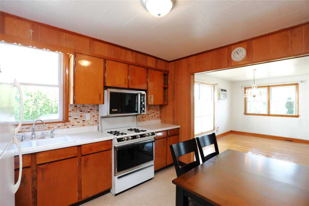 144 Hudson Street, Saugerties, NY 12477 - Photo 18 of 30
