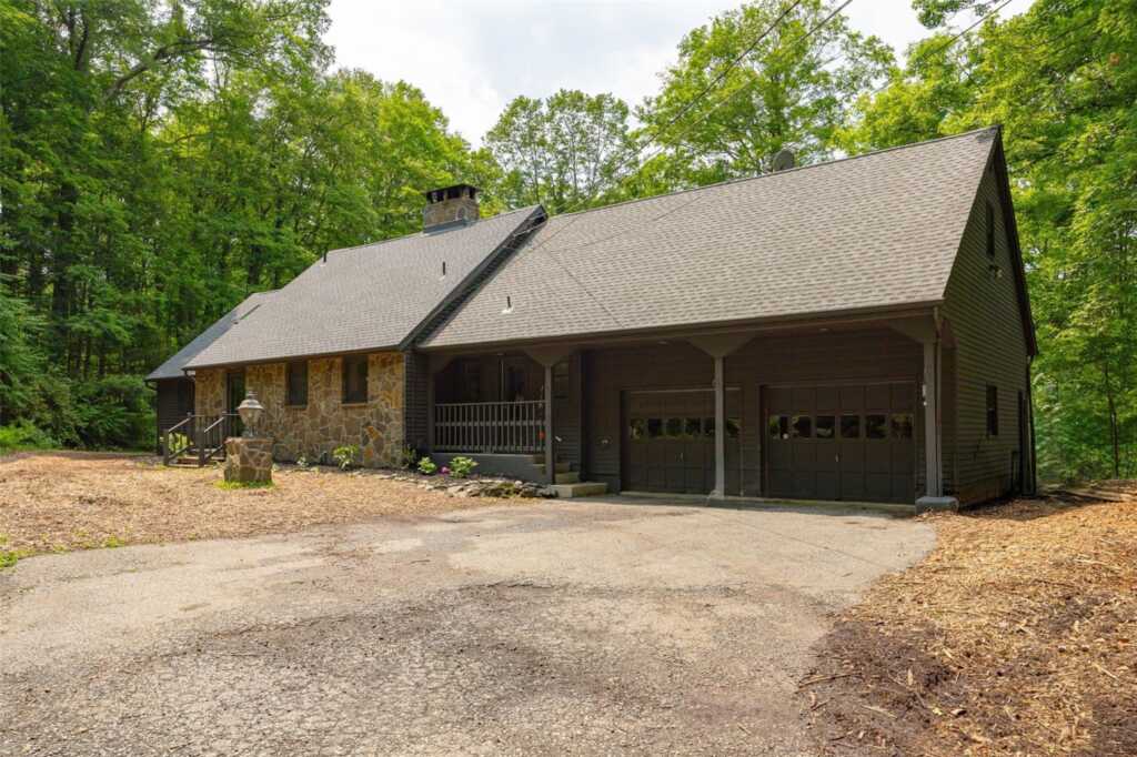 345 Metzger Road, Rhinebeck, NY 12572 - Photo 11 of 46