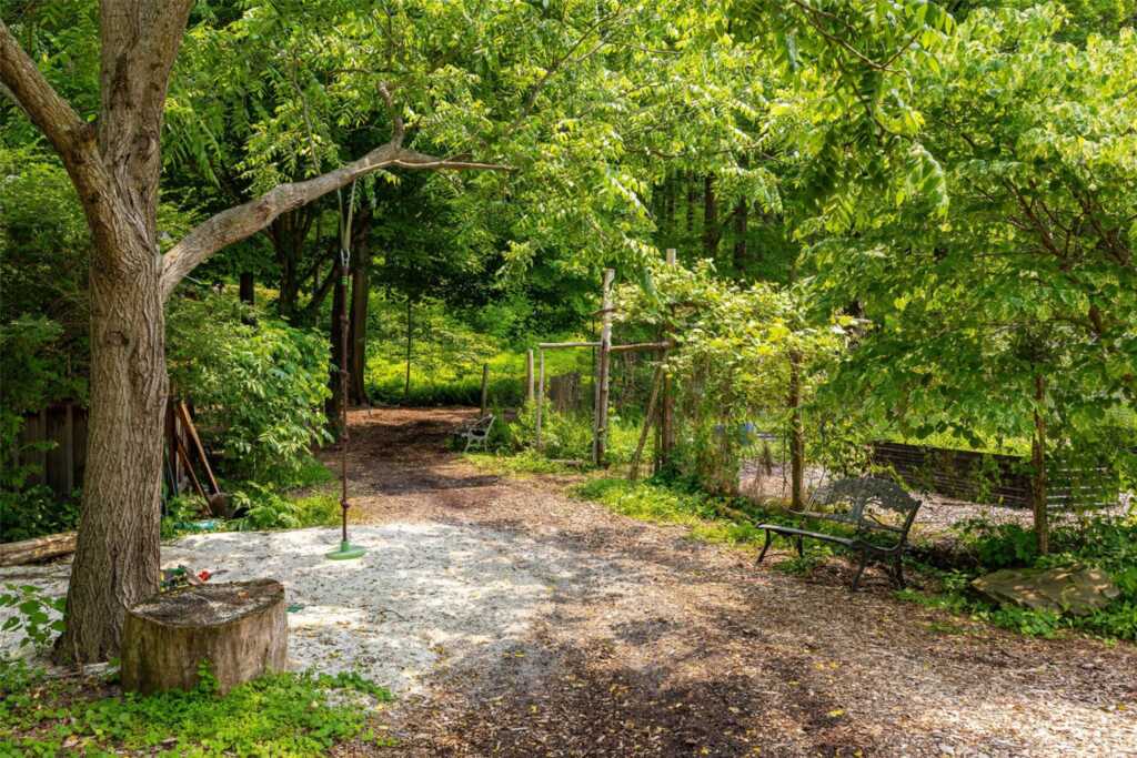 345 Metzger Road, Rhinebeck, NY 12572 - Photo 3 of 46