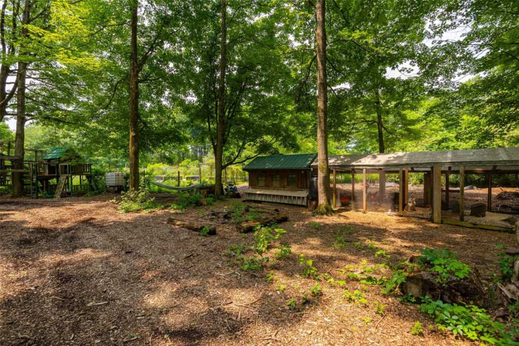 345 Metzger Road, Rhinebeck, NY 12572 - Photo 7 of 46