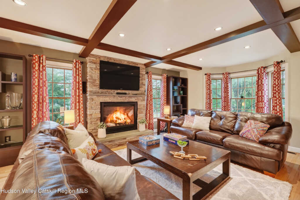 46 Heritage Court, Kingston, NY 12401 - Photo 7 of 50
