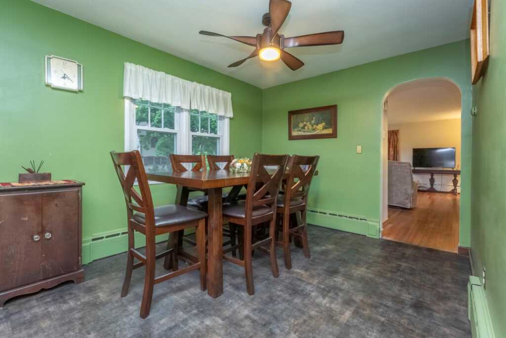 1076 Decker Street, Kingston, NY 12401 - Photo 10 of 41