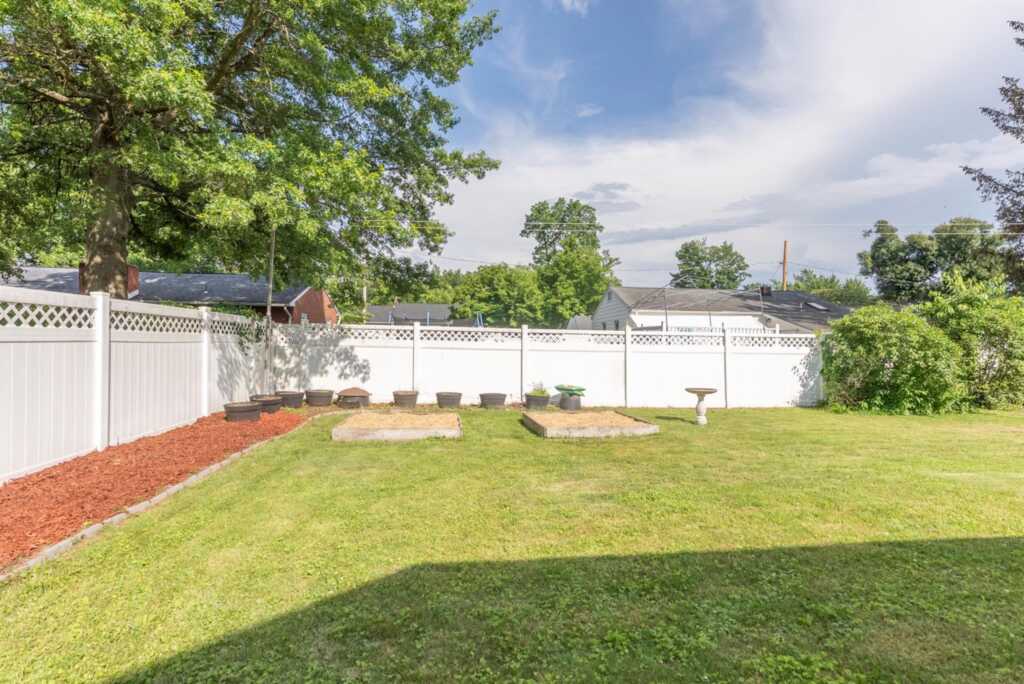 1076 Decker Street, Kingston, NY 12401 - Photo 37 of 41