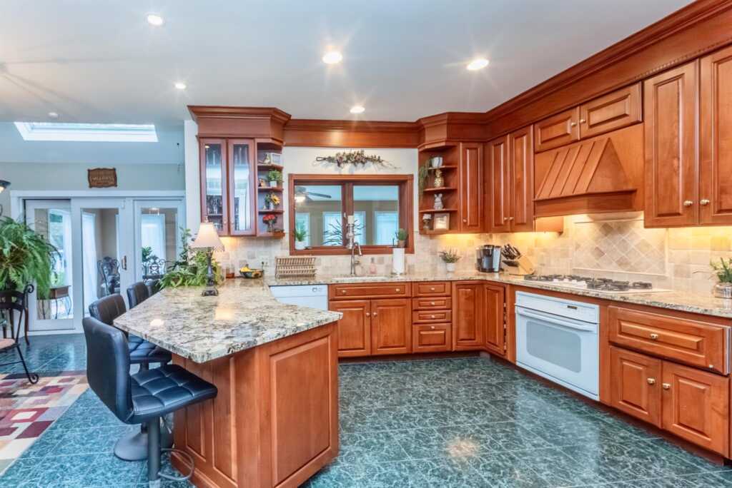 21 Amy Court, Kingston, NY 12401 - Photo 15 of 50