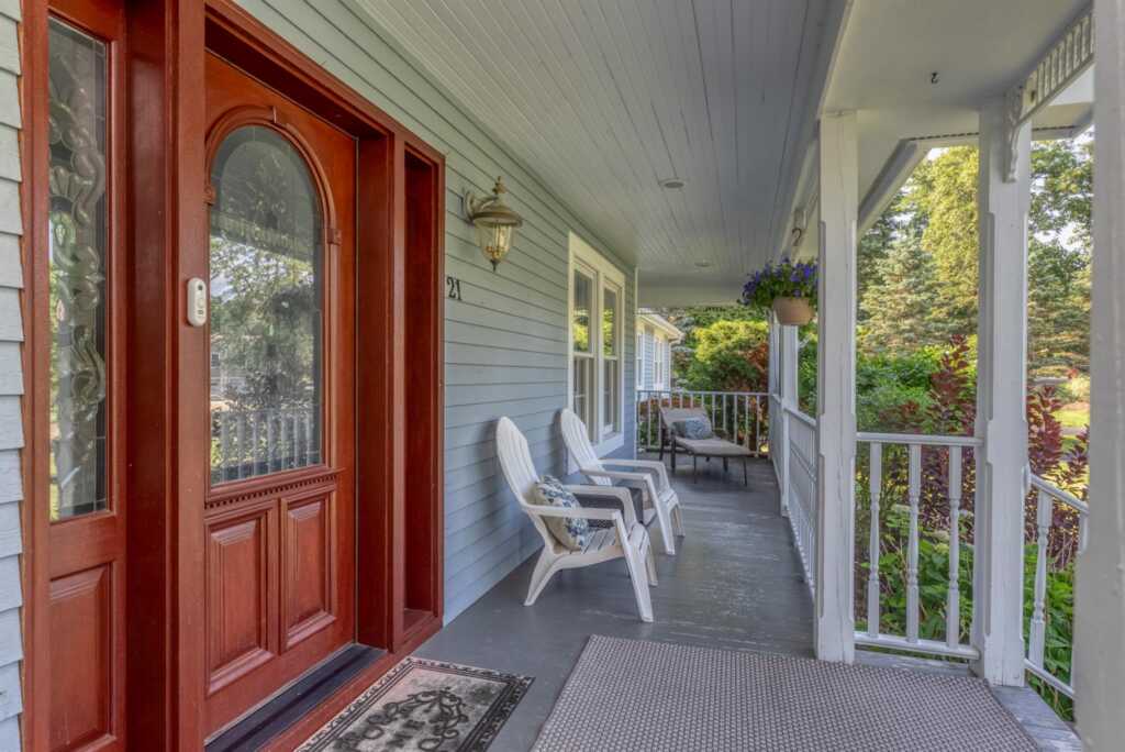 21 Amy Court, Kingston, NY 12401 - Photo 3 of 50