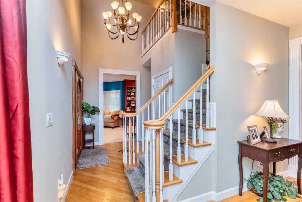21 Amy Court, Kingston, NY 12401 - Photo 5 of 50