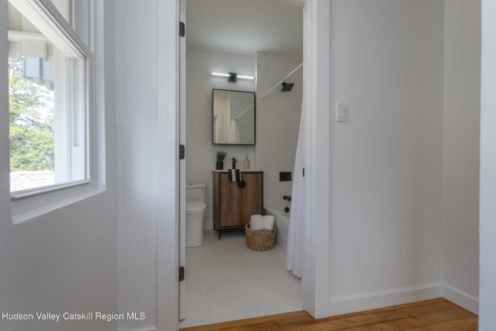14 Staples Street, Kingston, NY 12401 - Photo 23 of 37