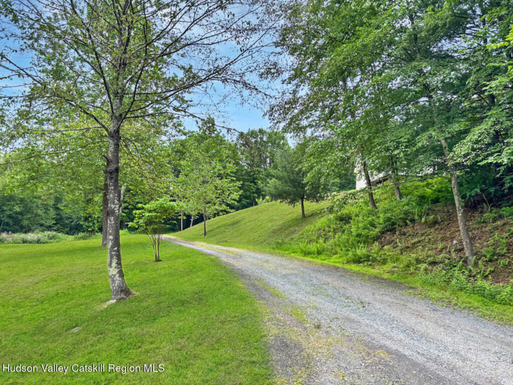 40-67 Popstone Road, Stone Ridge, NY 12484 - Photo 11 of 50