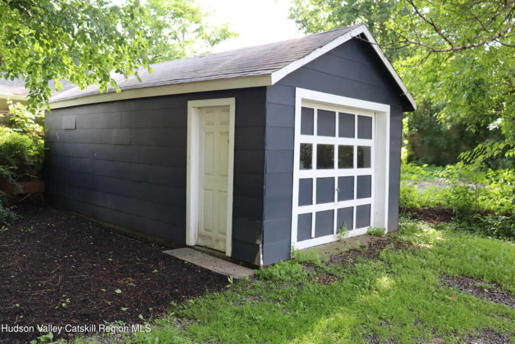 42 Ulster Avenue Avenue, Saugerties, NY 12477 - Photo 26 of 30