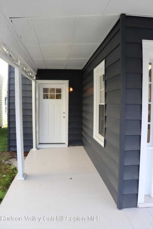 42 Ulster Avenue Avenue, Saugerties, NY 12477 - Photo 28 of 30