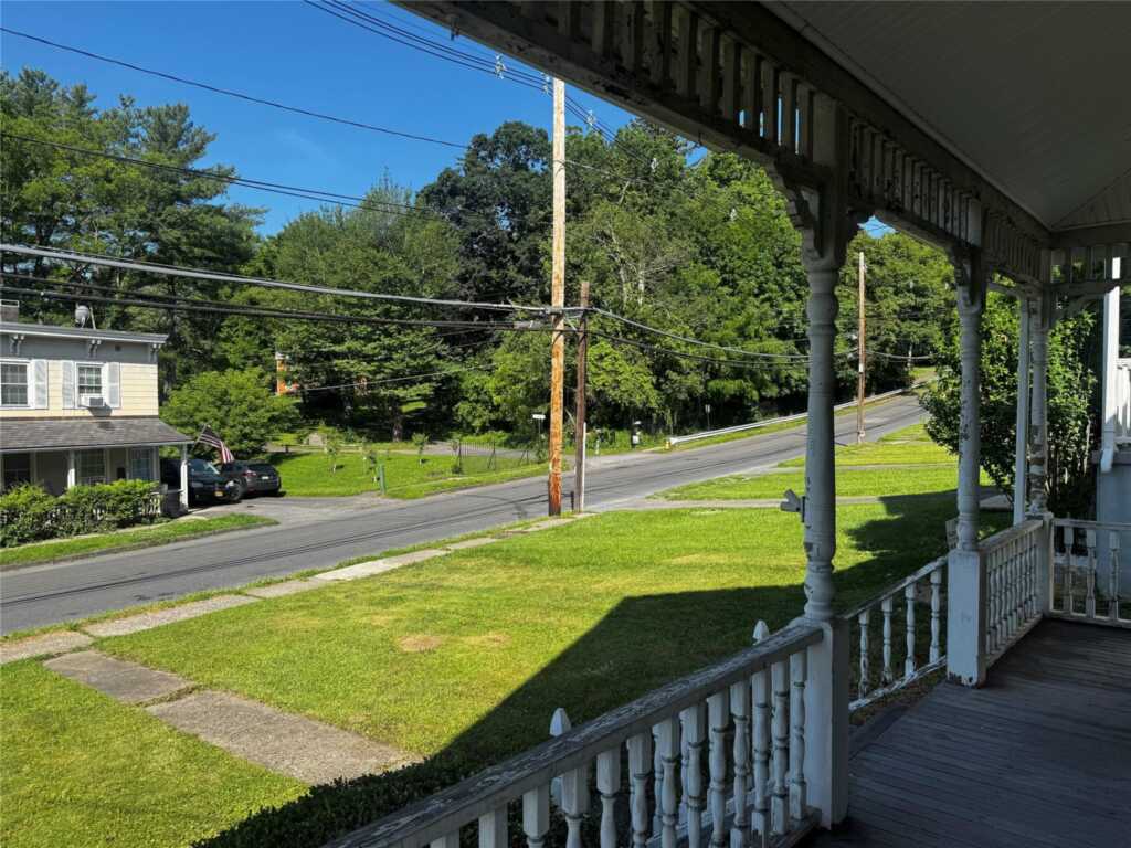 99 Bridge Street, Saugerties, NY 12477 - Photo 13 of 13