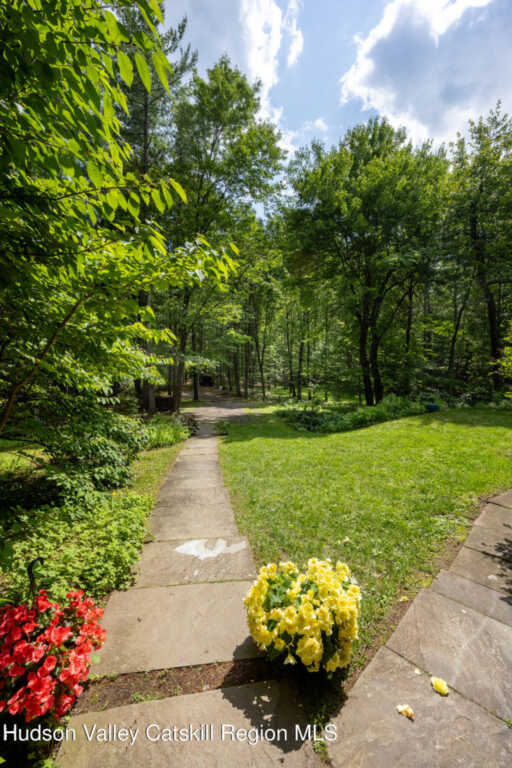 159 Pine Lane, Saugerties, NY 12477 - Photo 3 of 28