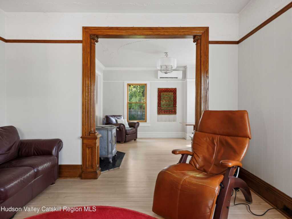 135 Washington, Saugerties, NY 12477 - Photo 12 of 50