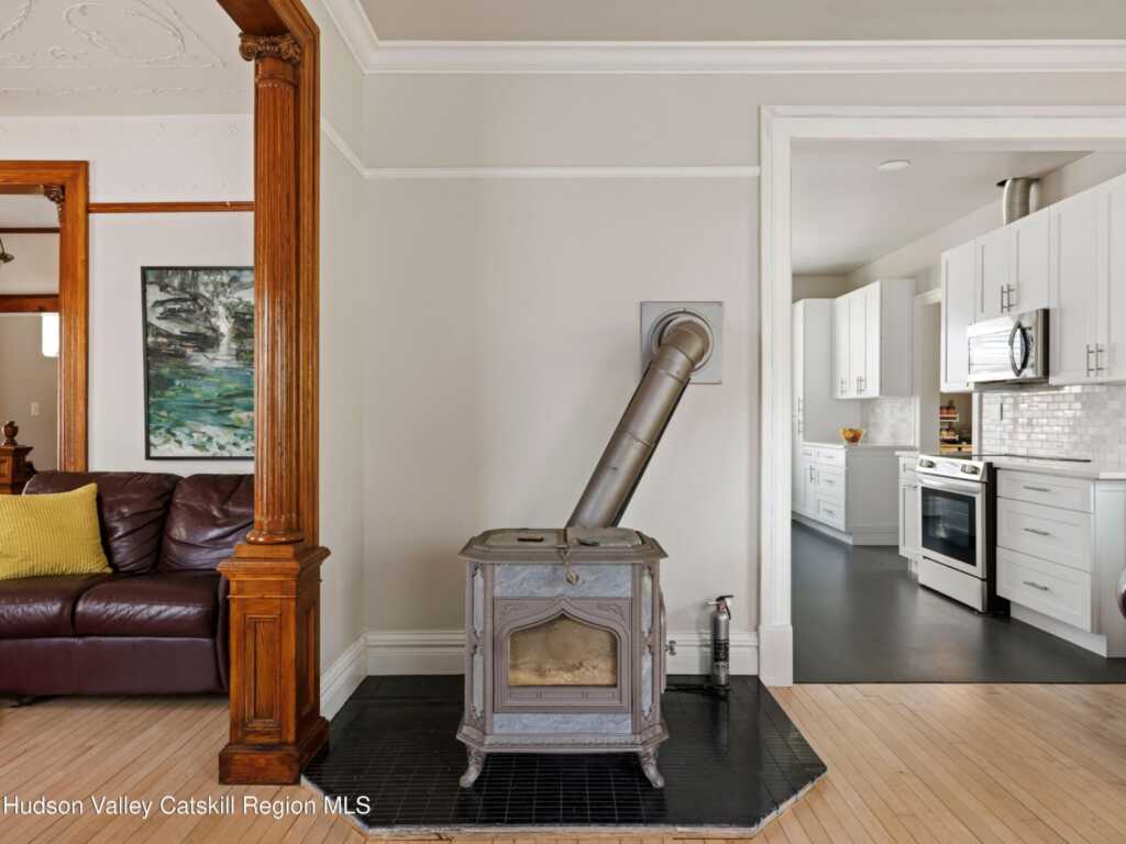 135 Washington, Saugerties, NY 12477 - Photo 13 of 50