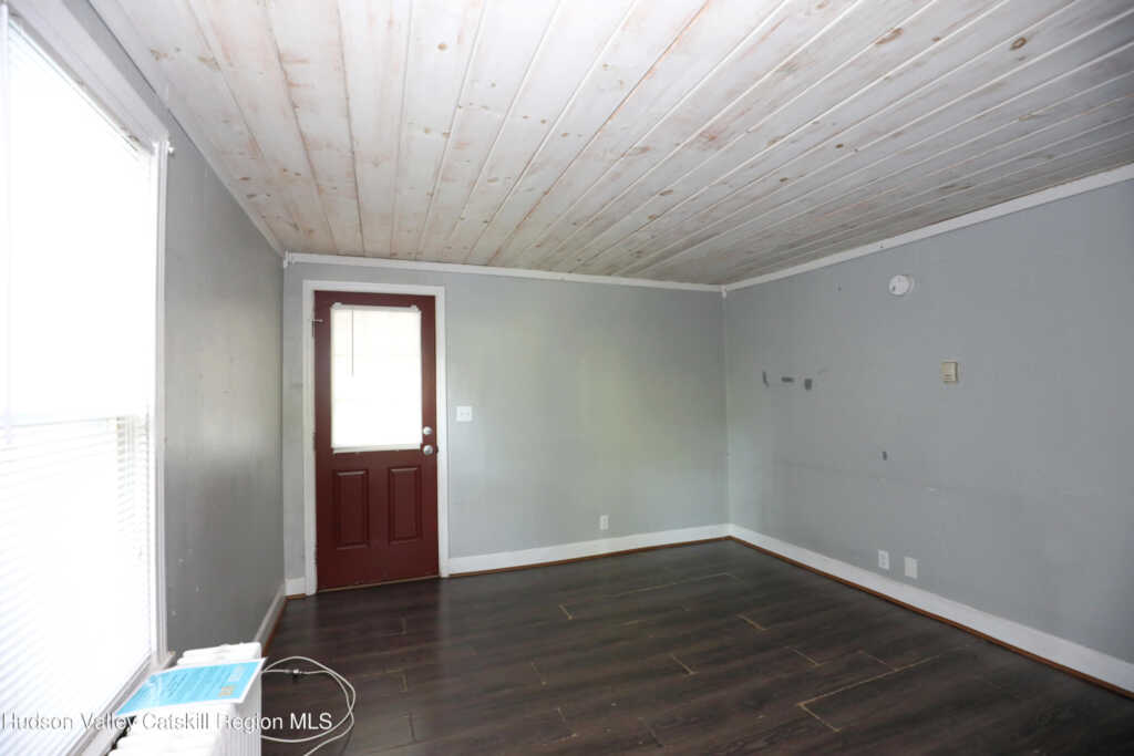 343 Washington Avenue, Unit #2, Kingston, NY 12401 - Photo 5 of 16