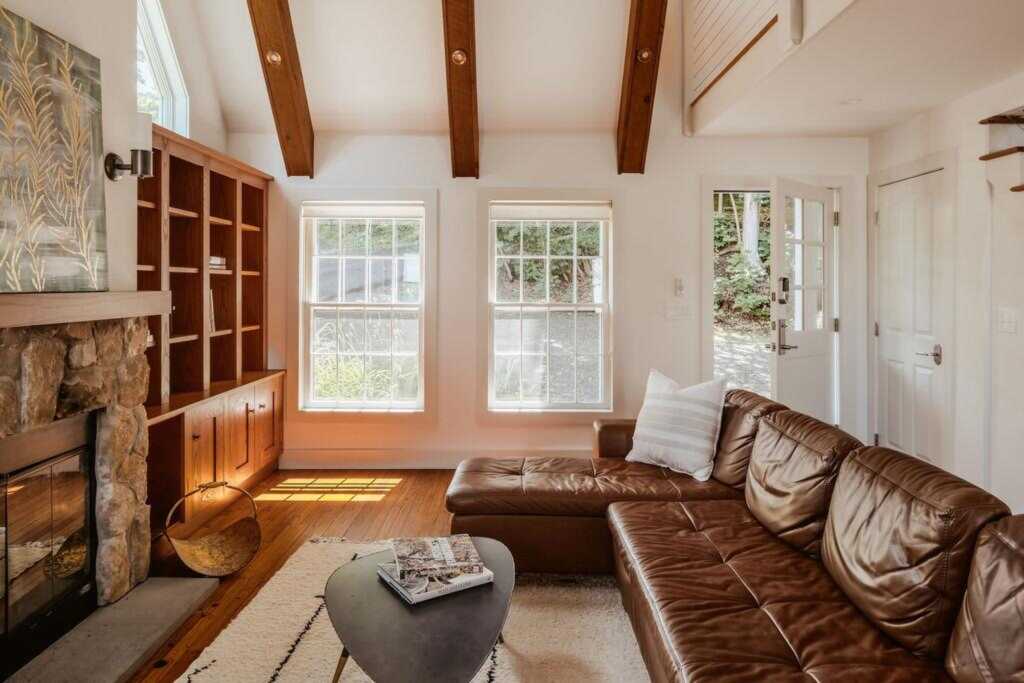 22 Corning Street, Rhinebeck, NY 12574 - Photo 5 of 47