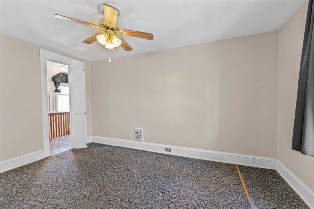 429 Albany Avenue, Kingston, NY 12401 - Photo 11 of 12
