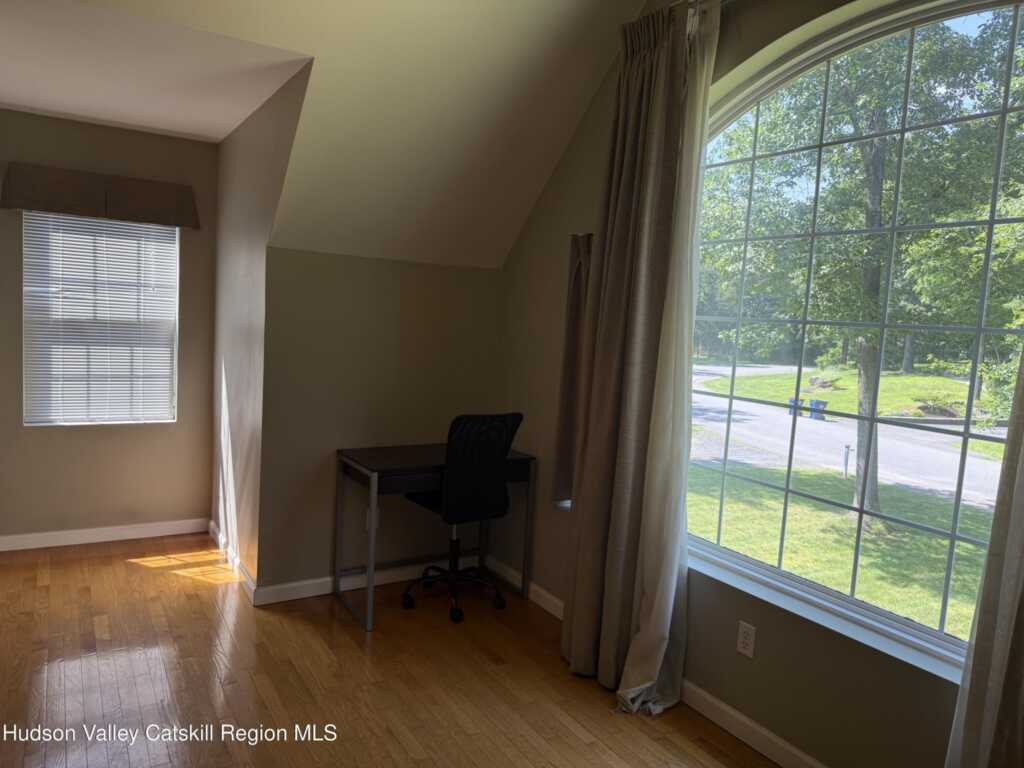 21 Easy Street, Hurley, NY 12443 - Photo 5 of 14