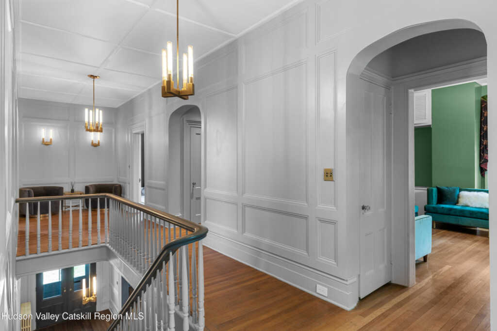 103 Albany Avenue, Kingston, NY 12401 - Photo 20 of 34